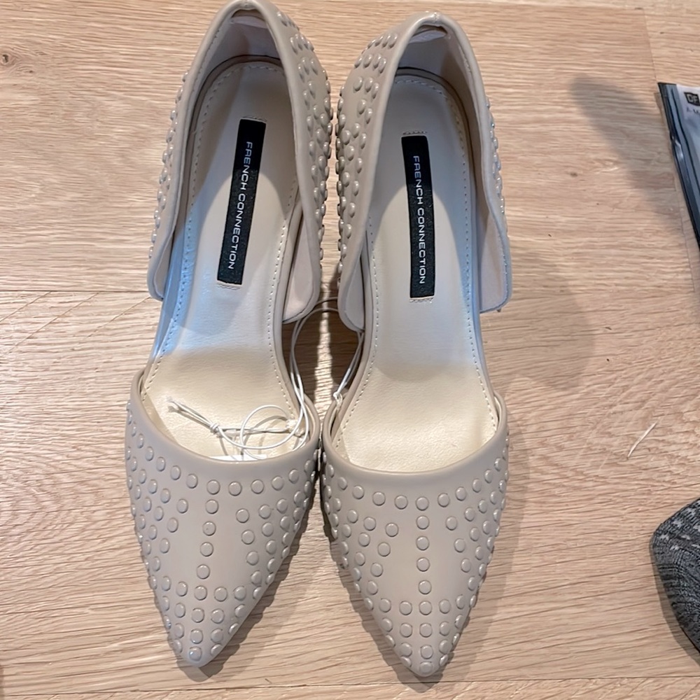 New French Connection Pumps